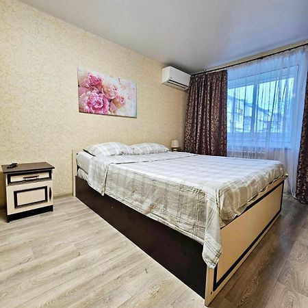 Аккуратная , Чистая Квартира На Пр Гагарина 169 Ντνιπροπετρόφσκ Εξωτερικό φωτογραφία